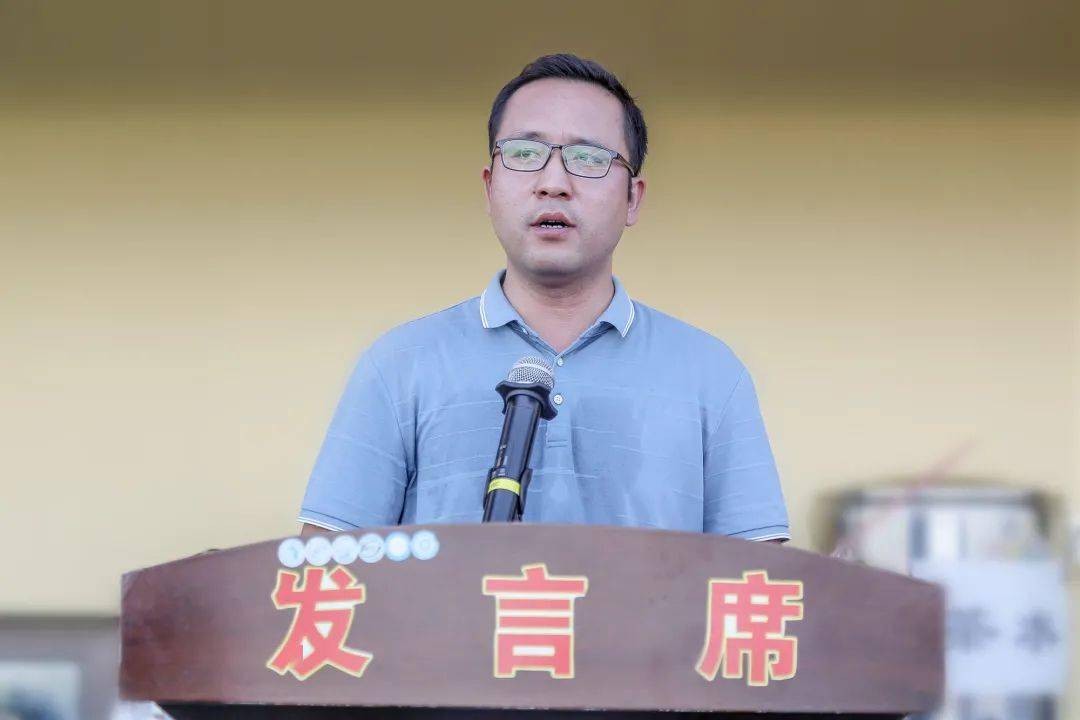 新生变新兵泾县中学吹响军训集结号
