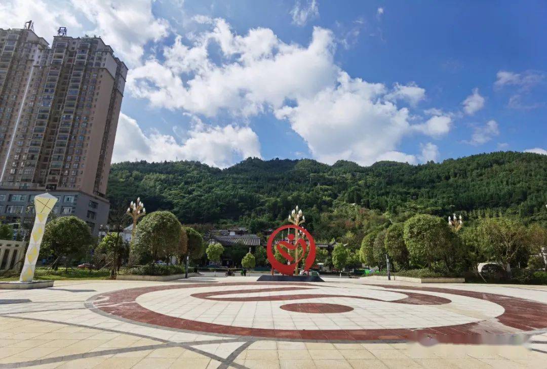 473个停车位毕节这个广场即将投入使用