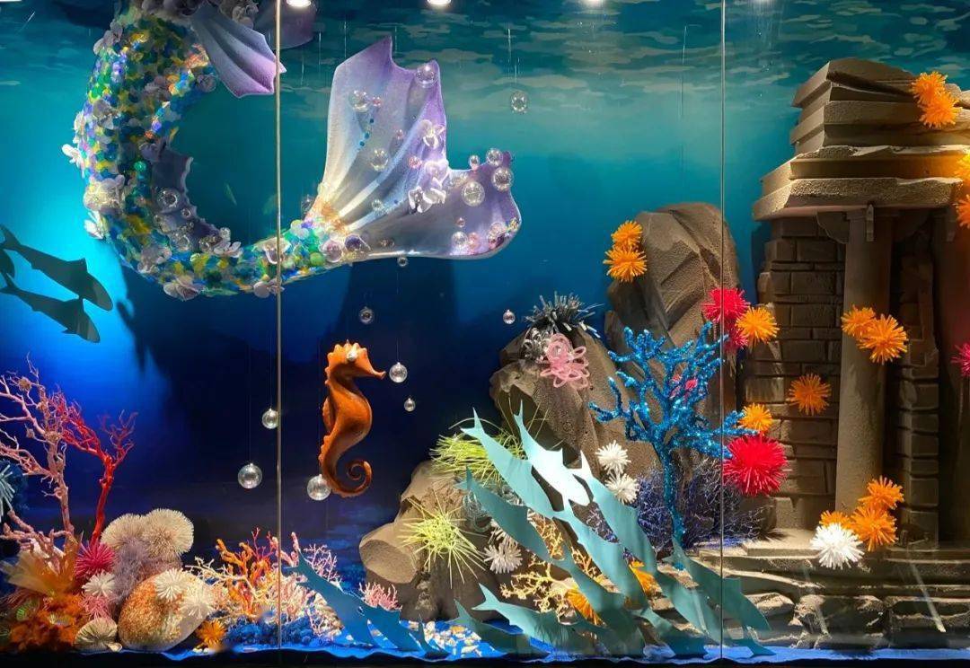 亚特兰蒂斯 | 融科资讯中心橱窗装置