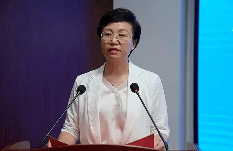 杨艾琳共同为"河西学院思想政治课教学研修基地""甘肃省高校人文社科