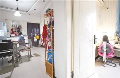 高三|中小学师生全面开启“云课堂”