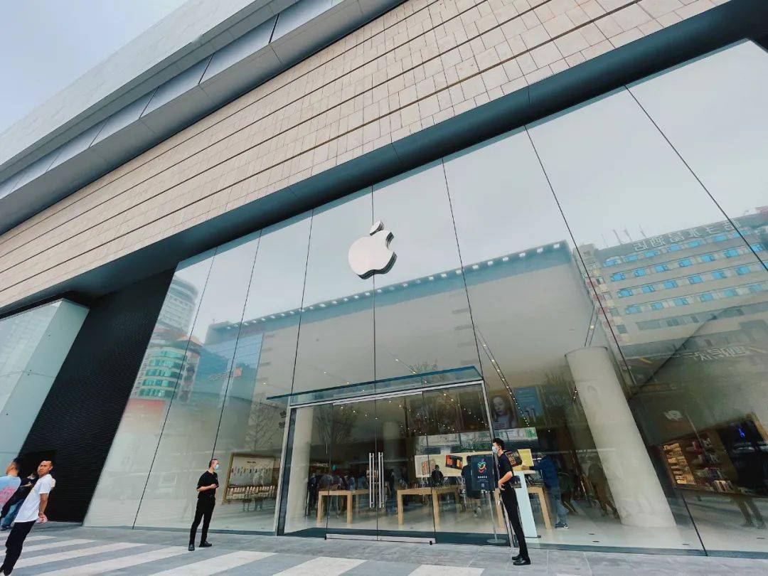 懂行通过apple长沙可以证明apple零售店最贵的装修材料创意