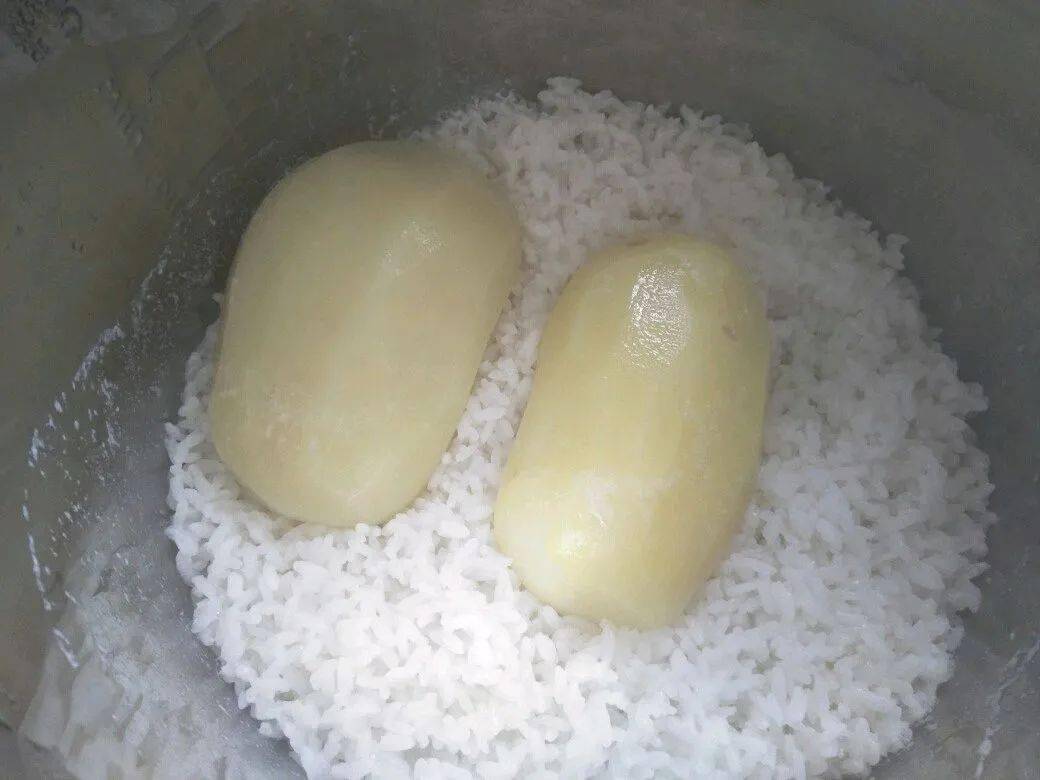 一个鸡蛋放多少克盐 744f99d9334845e58d4f3ac56bb4d8a2.jpeg