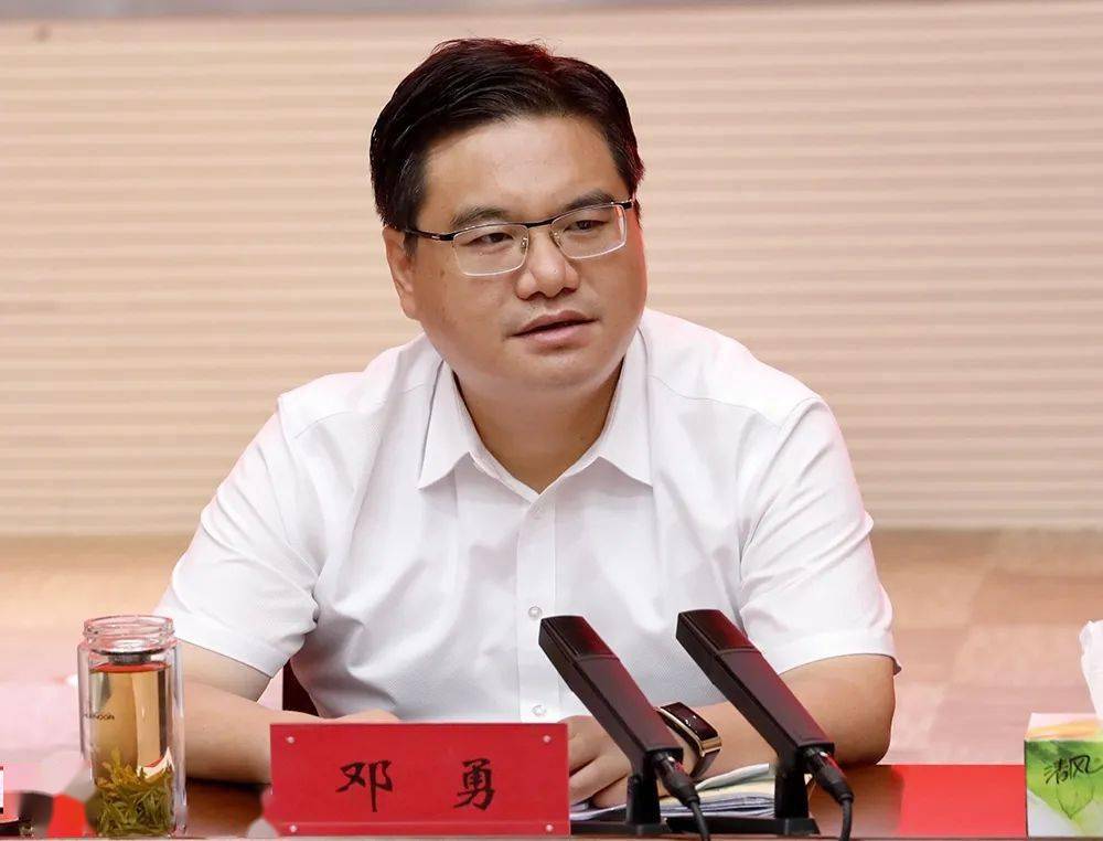 全县产业项目攻坚拉练观摩并过堂推进_盱眙