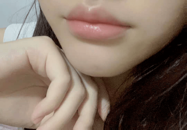 唇膏|秋冬嘴唇干燥、起皮？口碑zui好的唇膏就是它LaMer唇膏