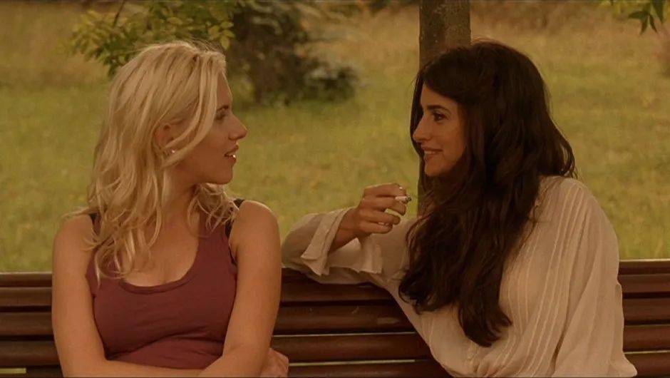 The|这“贱”人,身边美女如云