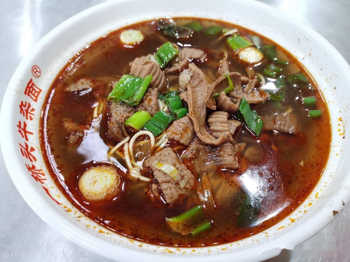 英雄航天员聂海胜想吃襄阳牛杂面,这面条吃了还想吃_太空人