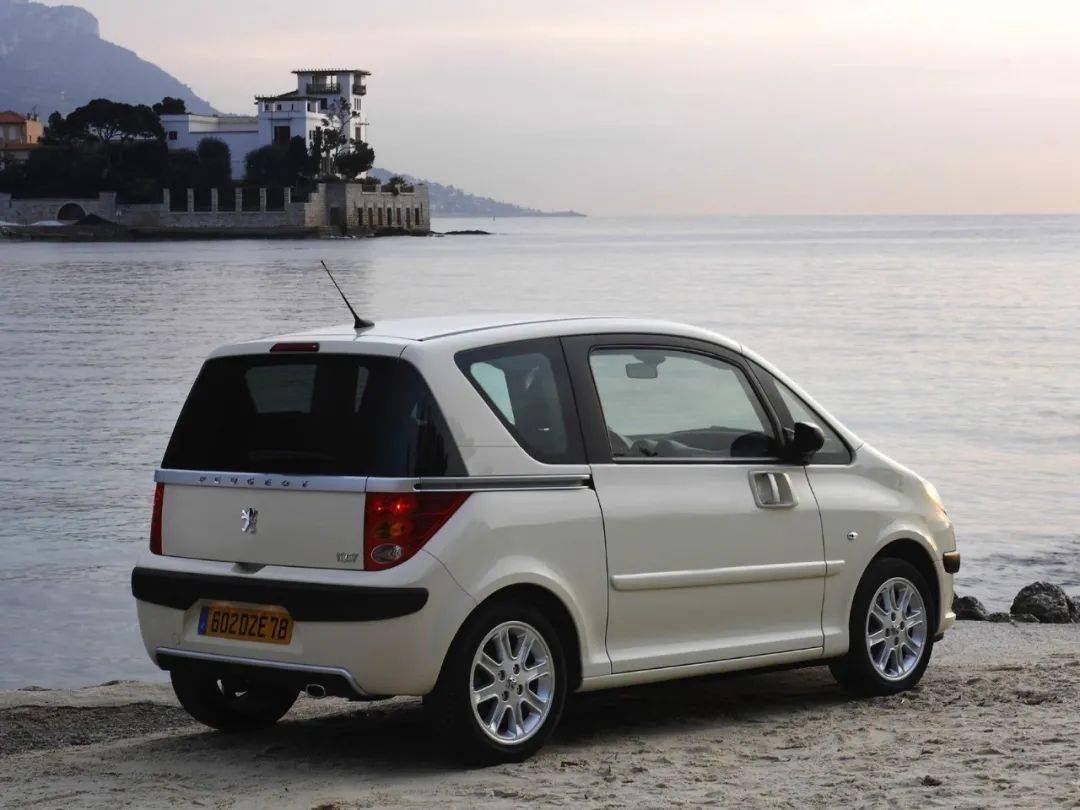 世纪败笔之标致1007