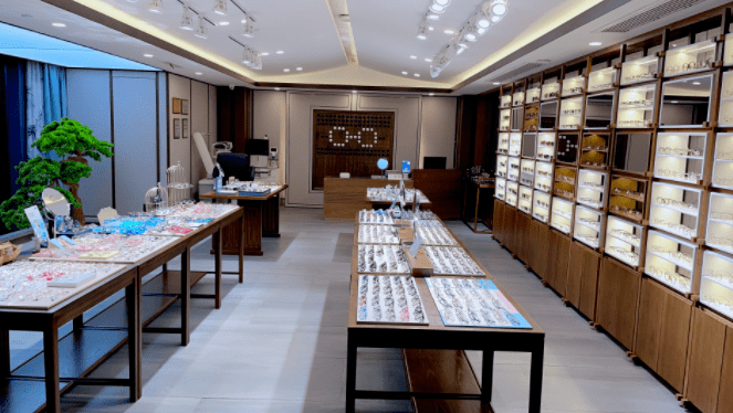 蔡司|大连高空眼镜店！镜框免费送，德国蔡司镜片199元，赶紧去