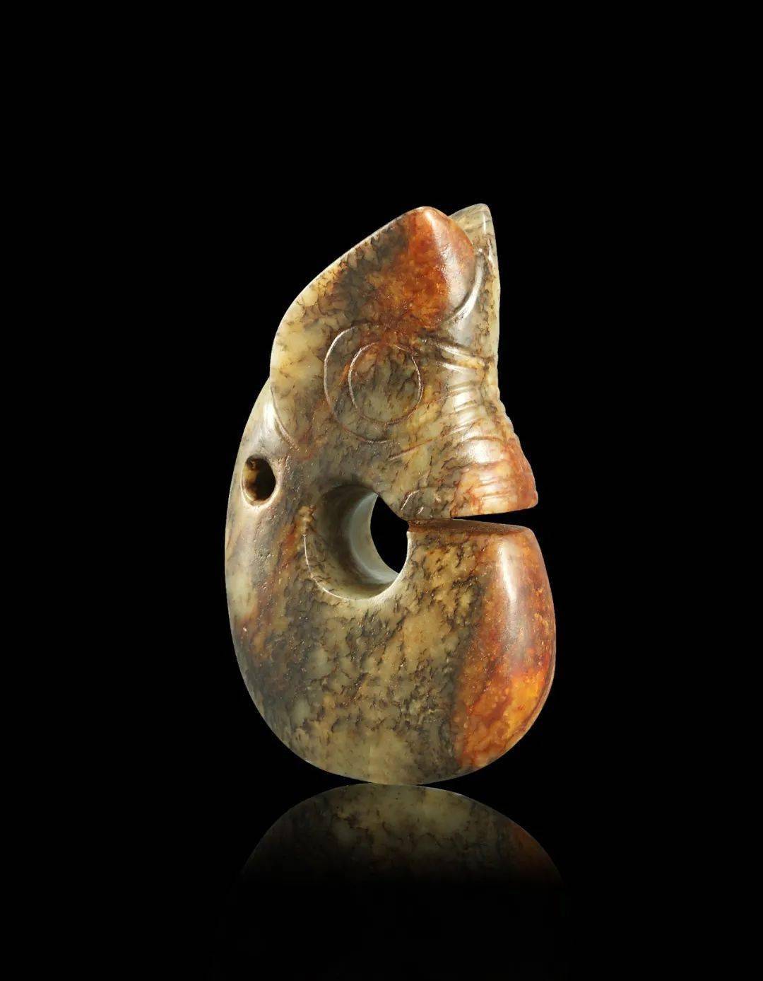 81068红山文化玉猪龙