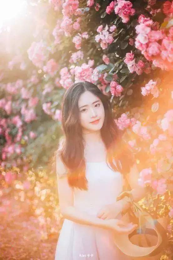 怎么拍照片才会变美 0e7b66eeadef4935875e512c7e3da95c.jpeg