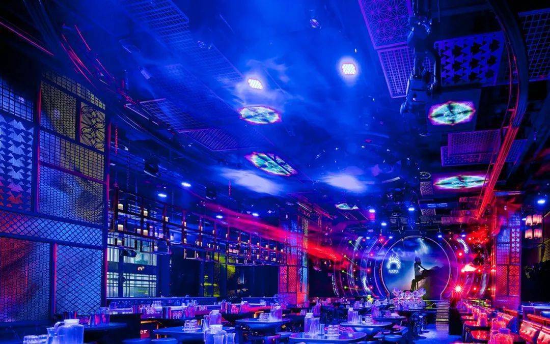 展示ktv"好色的绅士" kingkiss 量贩式ktv上海vshow酒吧茶烟酒itafe