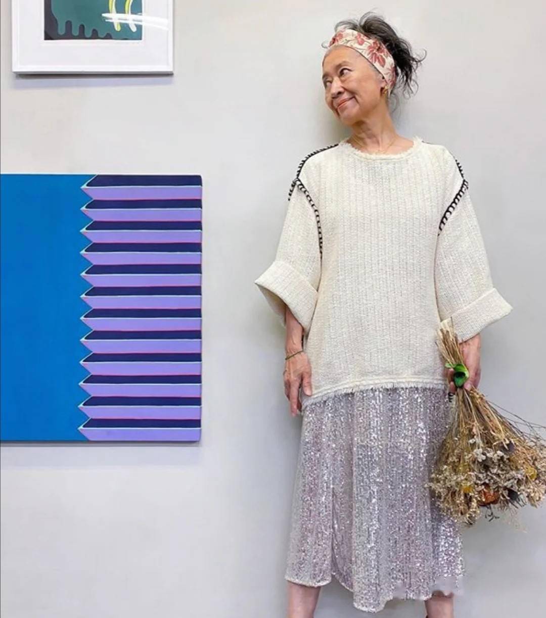 年过七旬的日本奶奶,穿衣时髦潮范十足,大胆的搭配风格十分吸睛