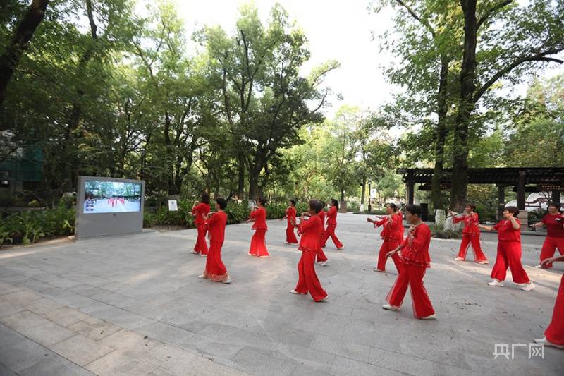 智慧|遇见未来的样子！智慧的乌镇人民公园让人步步惊喜