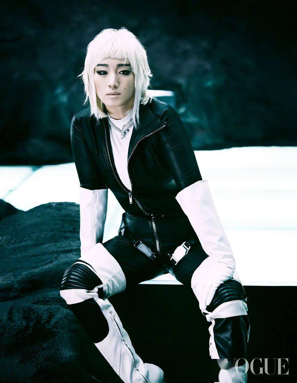 冯海|巩皇VOGUE首封，你觉得如何？丨赏色