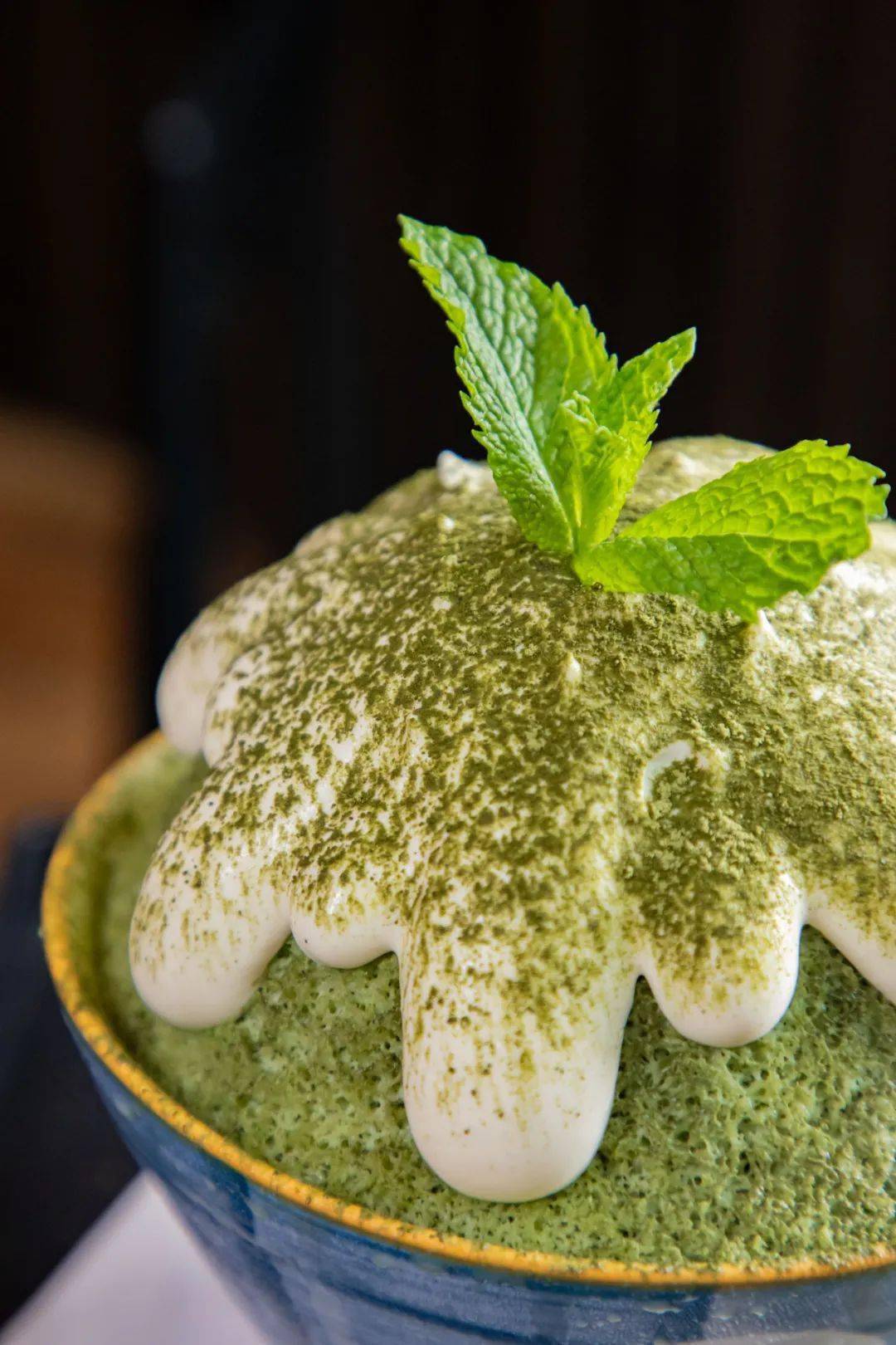 又绿又肥的「抹茶雪花冰」two它家的每一碗雪花冰,刨冰都暗藏乾坤