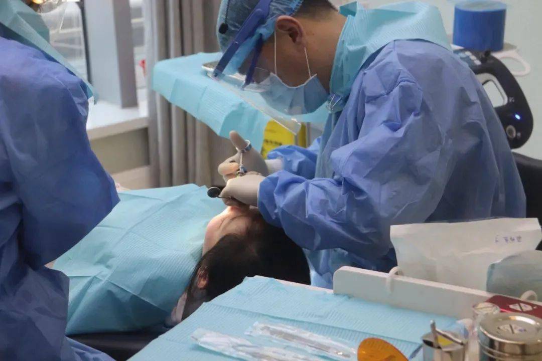 show|今晚19:00！锁定康贝佳口腔直播show，限时秒杀钜惠，不见不散！