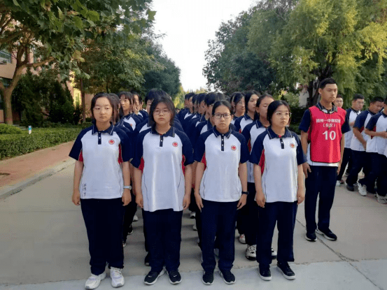 严细实恒精细管理德州一中2021级学生习惯养成纪实