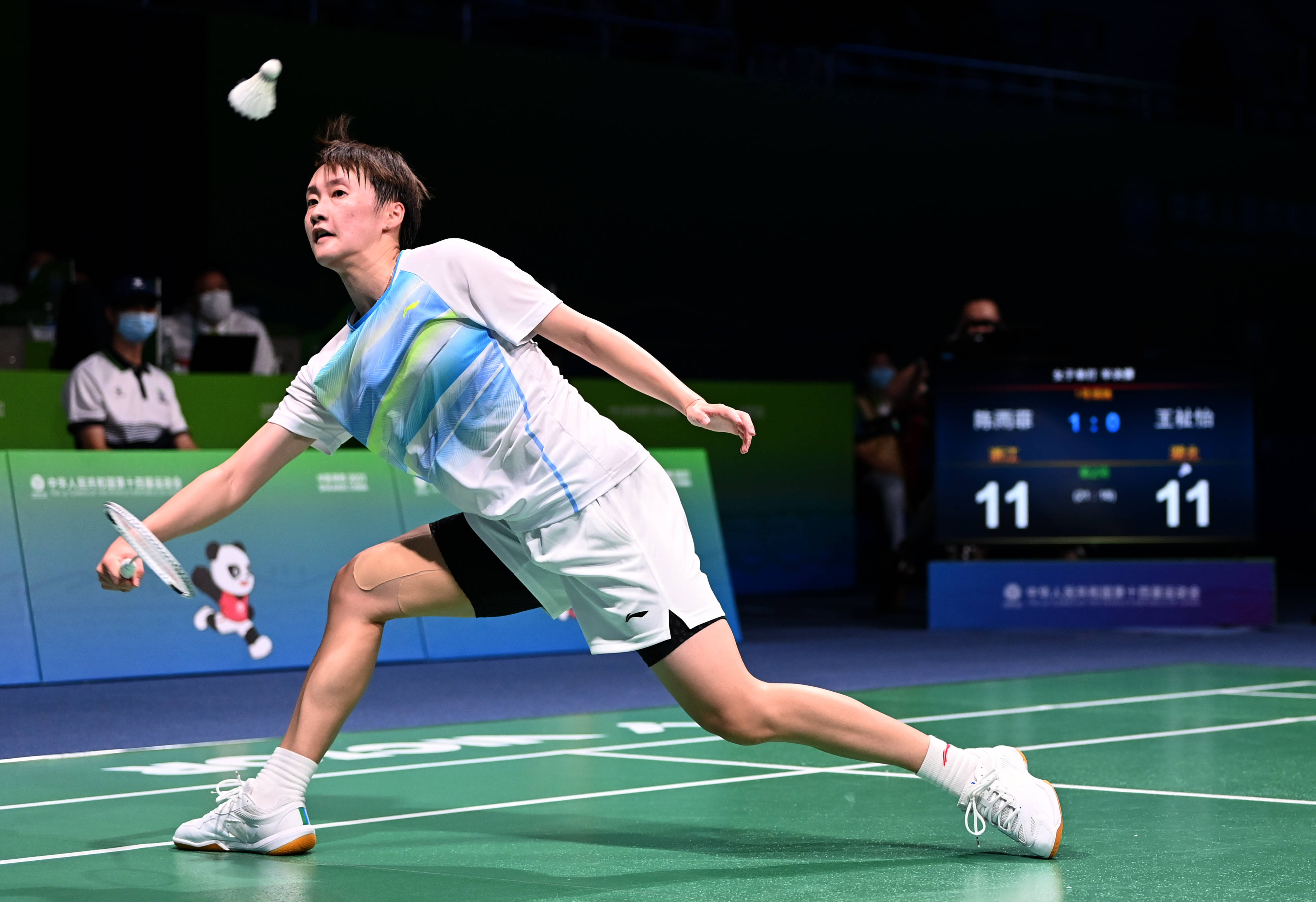 羽毛球——女单半决赛:陈雨菲胜王祉怡