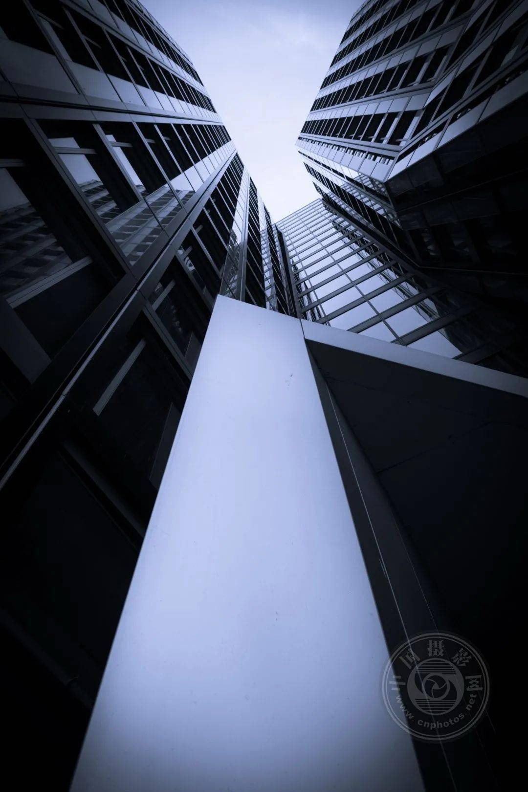 white|获奖公布 | 2021年德国CEWE摄影奖（建筑与构成组）获奖作品名单