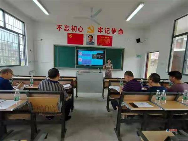 曾家|隆回花门街道中心校举行2021年初中物理化学教师实验能手竞赛