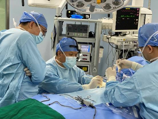 手术|同时患上乳腺癌、甲状腺癌，听肿瘤专家聊聊防治方法