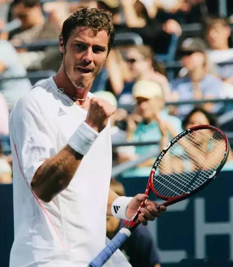 论摔拍的最高境界,唯马拉特·萨芬一人尔