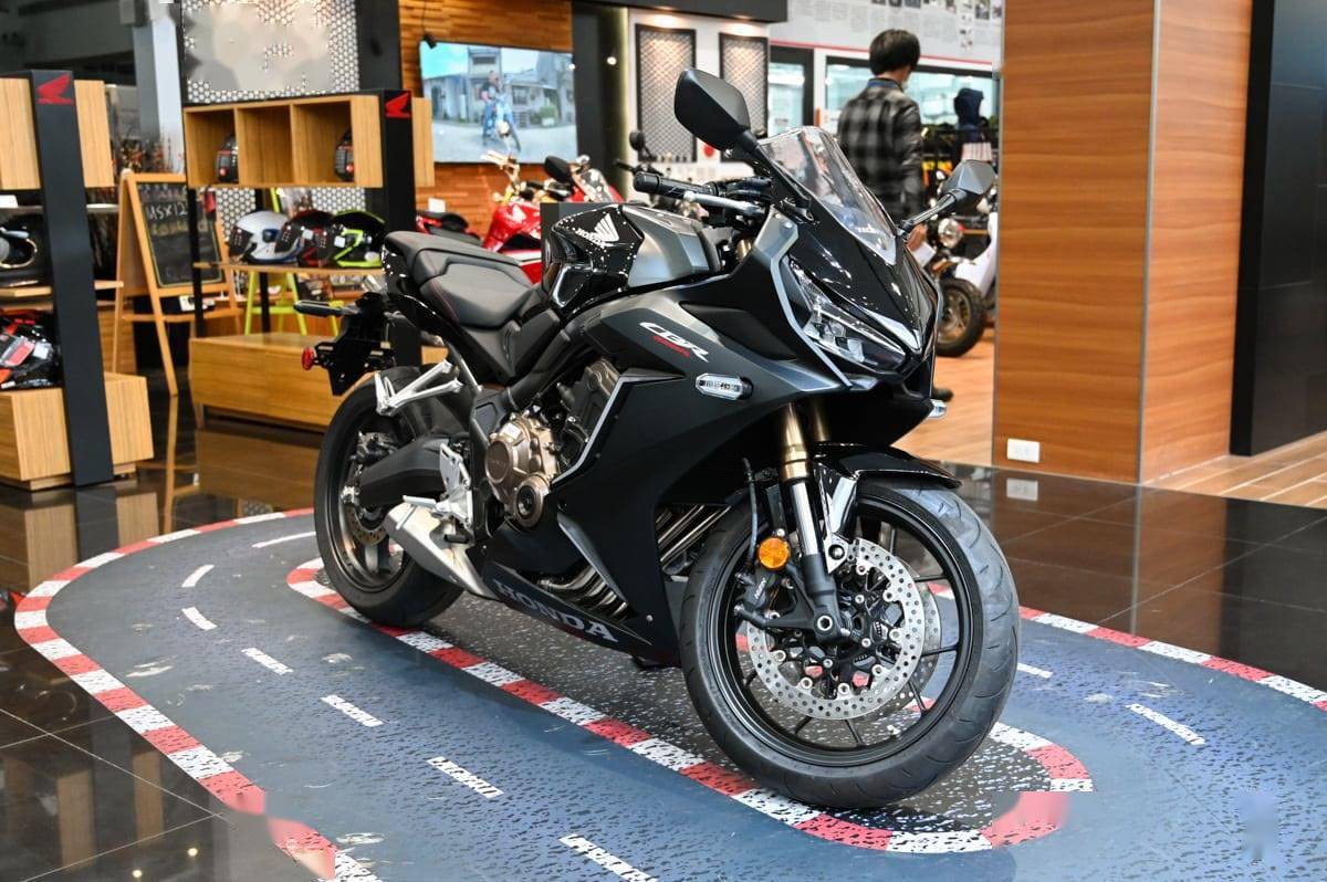 cbr650r對比yzf-r7哪款車是最優選?