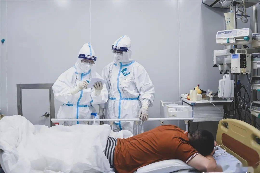 人员|精准施治、有效救治！25名国家、省督导组专家进驻市定点救治医院