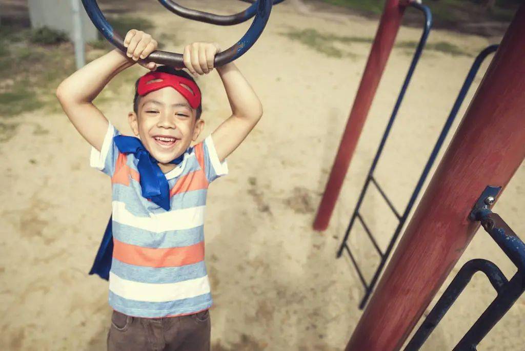 因为|4岁男孩被5家幼儿园“劝退”，老师：这样的孩子我们无能为力！