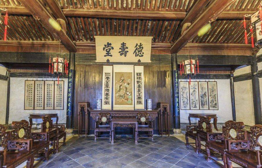 古代大户人家的客厅中堂必不可少