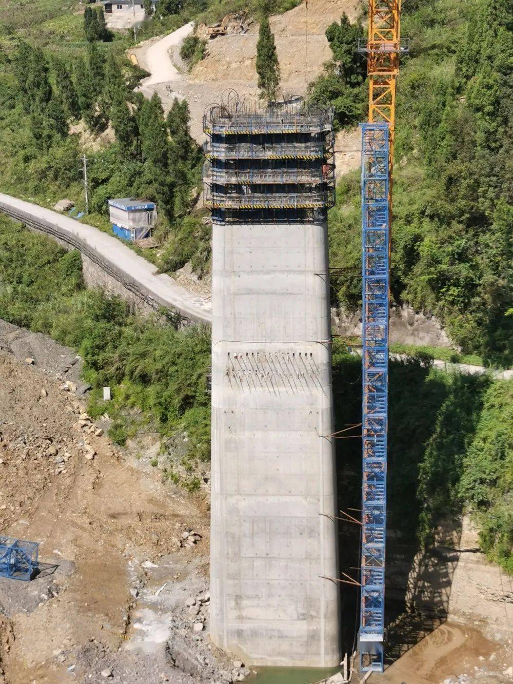 【每周新闻眼】9月24日_嘉陵江大桥