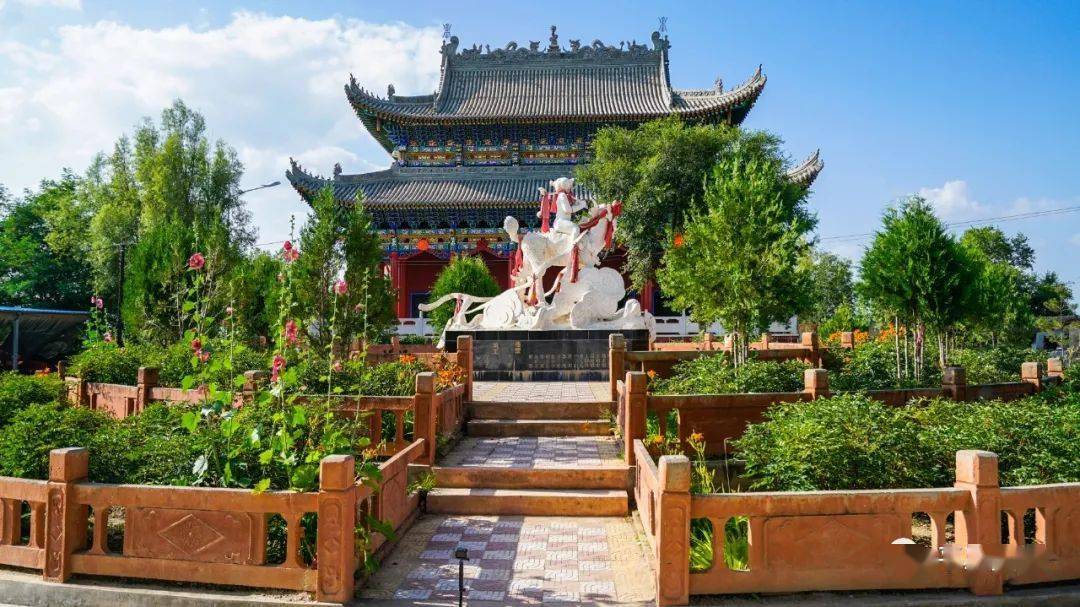 文屏山:清歌出灵岫 文华瑰丽染朝霞_静宁