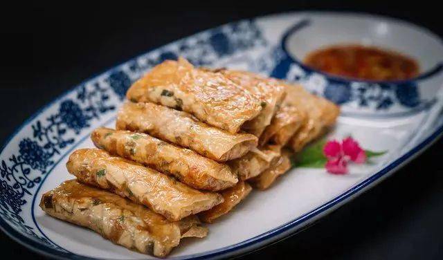 兰溪素包 -- 白切鸡 -- 兰江白花鱼