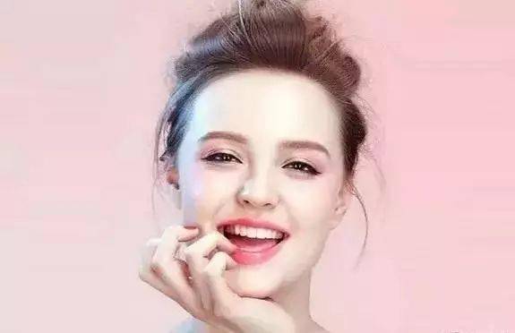 女生怎么护肤保养 cde7ca34b69f4044ac3a4446cede4c4e.jpeg