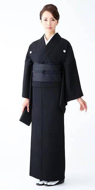 日本丧礼小知识 参加日本丧礼原来要看与死者的关系来决定服装 和服