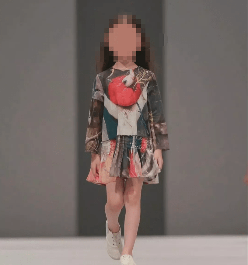 江南布衣 不止软色情和性暗示?江南布衣童装设计竟如此无下限!