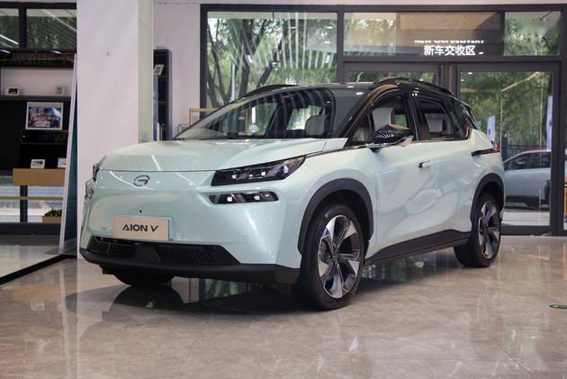 aion v plus是广汽新能源旗下的又一款纯电动suv产品,是目前现款aion