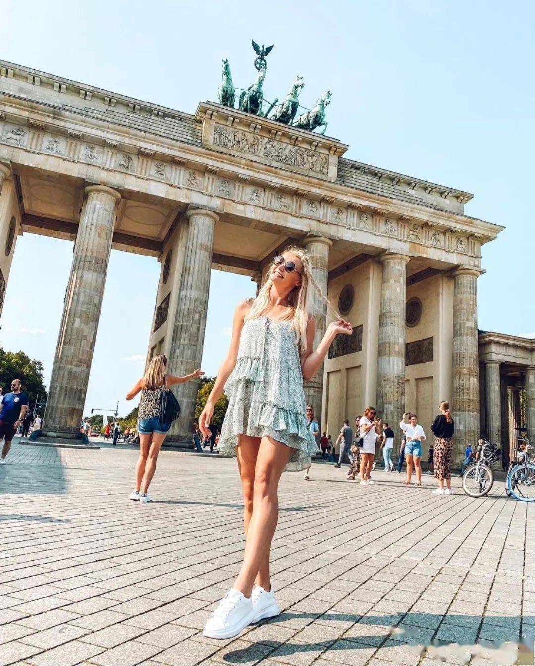 高跟鞋 最伤脚的鞋子排行，高跟鞋只排第2，第1名竟然是……