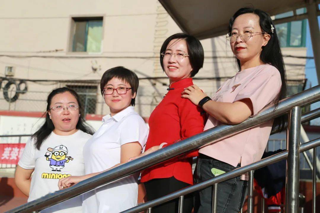 运动会运动谱芳华启航新征程包钢实验二小2021年秋季田径运动会