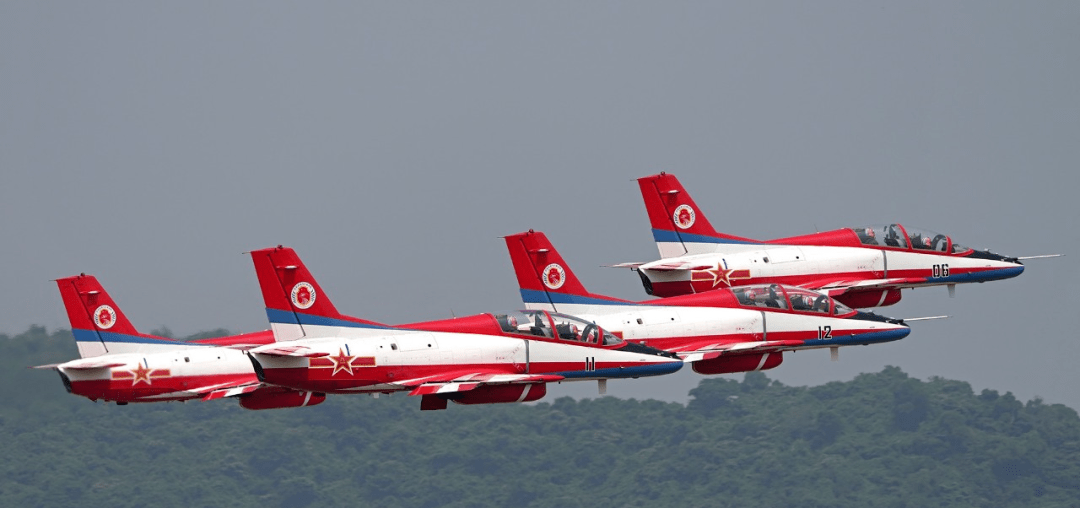 炫舞长空多款南昌造飞机集中亮相中国航展