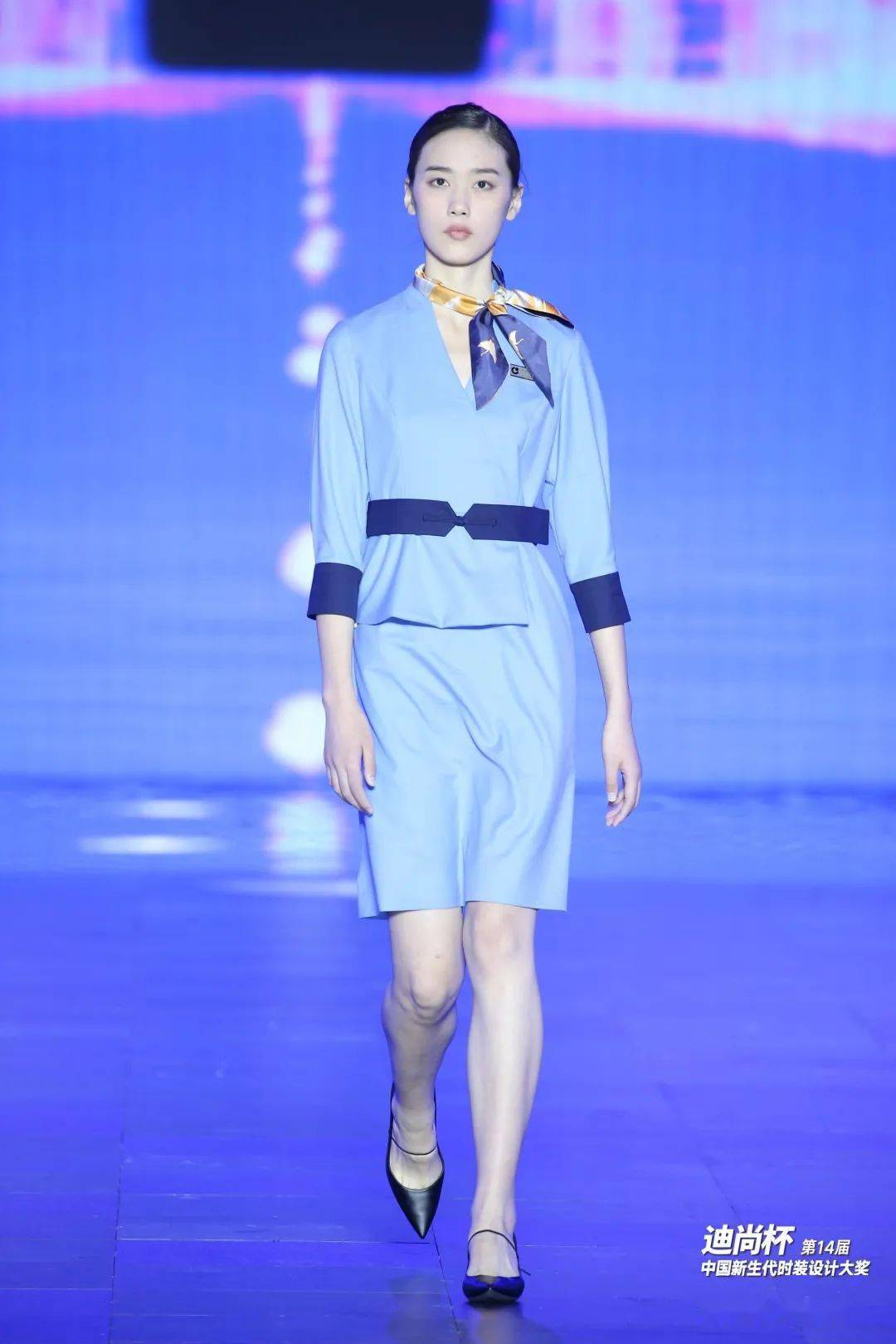 创意以怒放的姿态肆意翻滚迪尚杯·第14届中国新生代时装设计大奖花