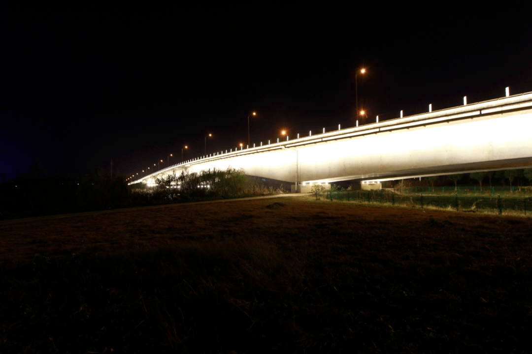 惠山之光——惠山新城主要道桥亮化工程