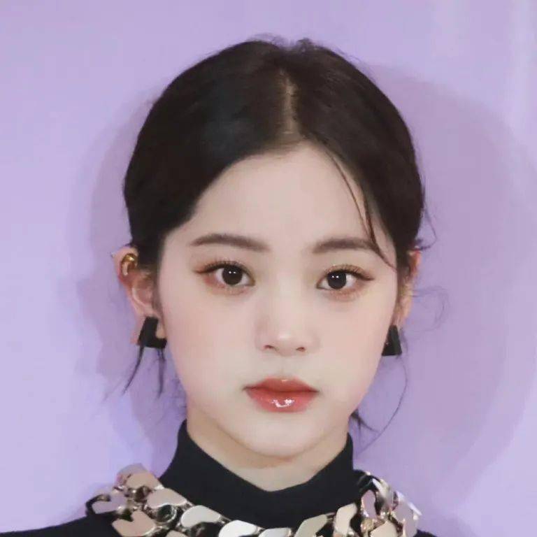 惨状糟糕，居然真被她美到！娱乐圈竟然有人靠“化妆”扭转黑惨状！