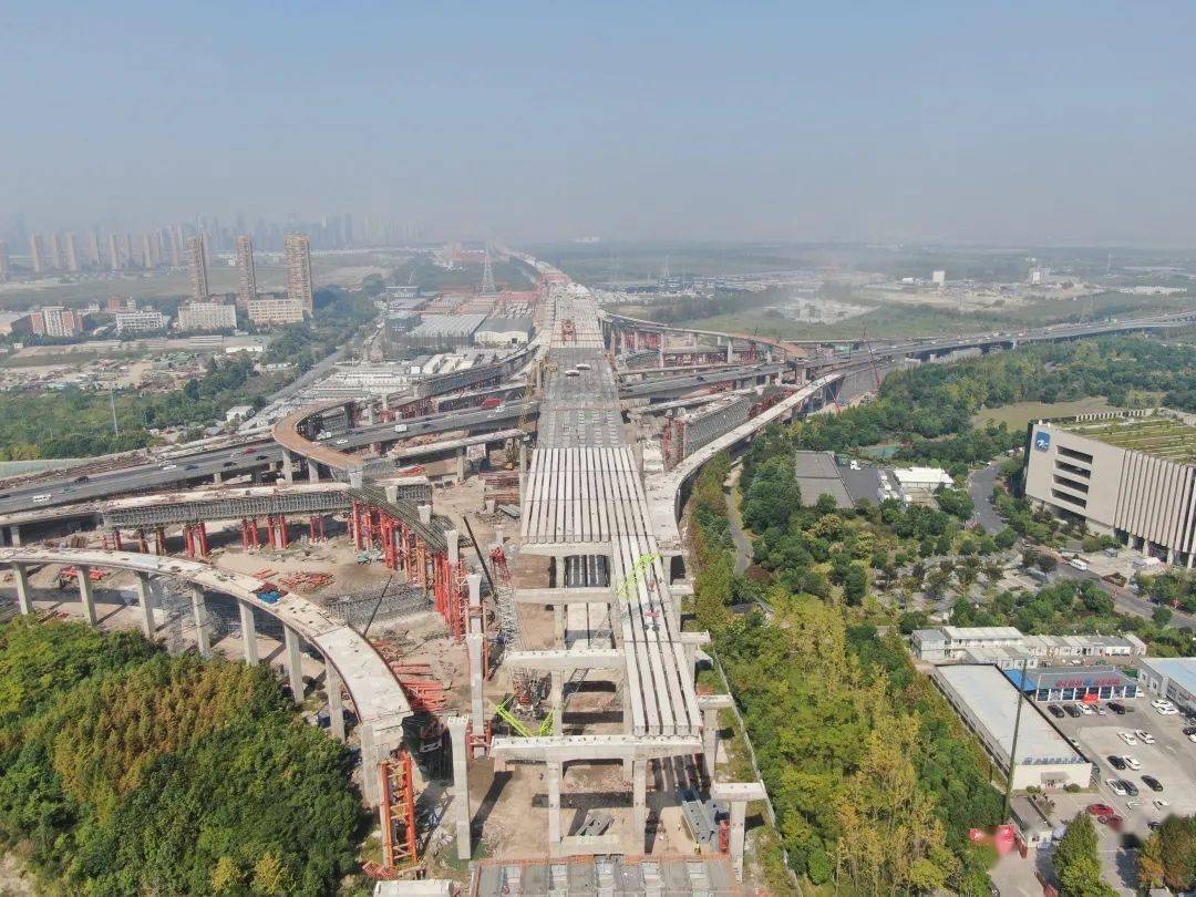 沪杭甬高速抬升工程图片