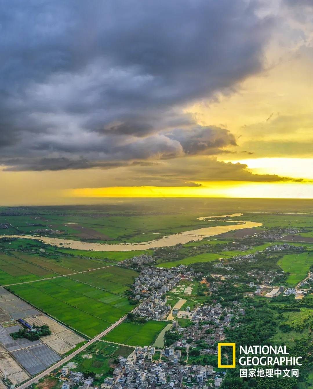 湛江,中国最"红"的半岛_雷州