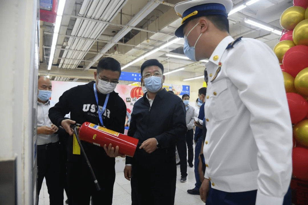 太原小店区:袁尔铭调研国庆期间安全生产工作