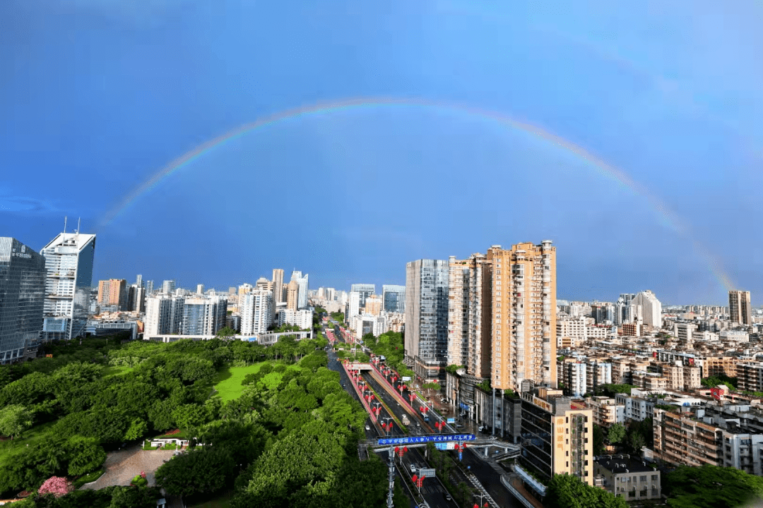 今晨,遇见彩虹!