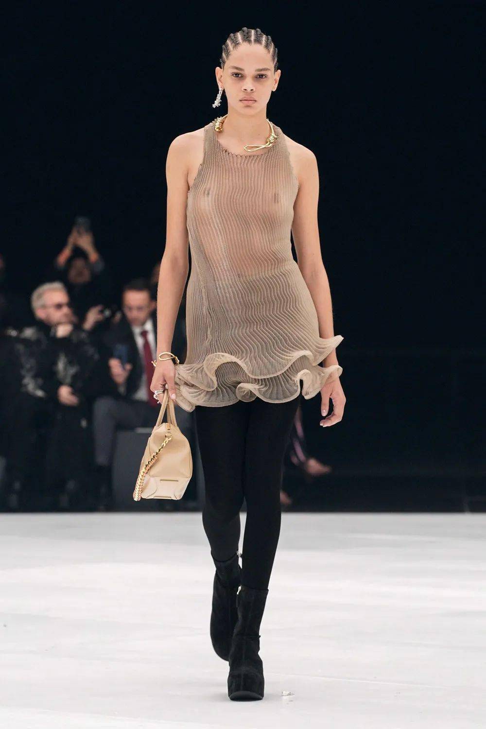 成衣 【秀场】Givenchy 2022 春季成衣时装秀