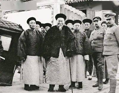 与八国联军谈判的李鸿章